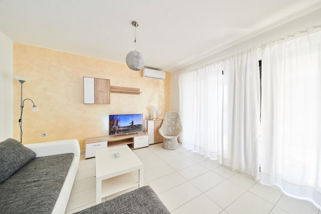 Apartments Gvarda Umag Eksteriør billede